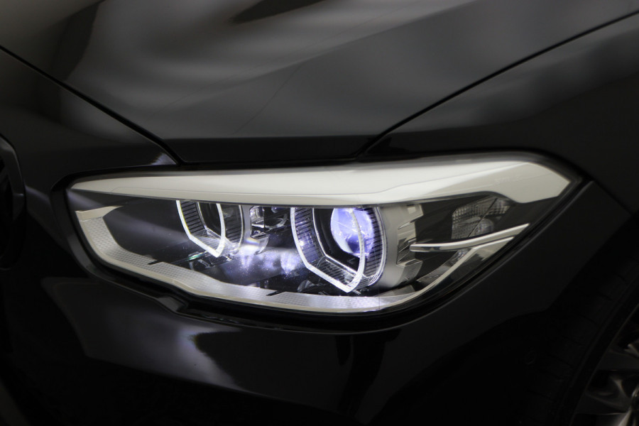 BMW 1-serie 118i Executive M Sport Automaat Schuif-/kanteldak, Camera, Navigatie, Climate, LED, 18"