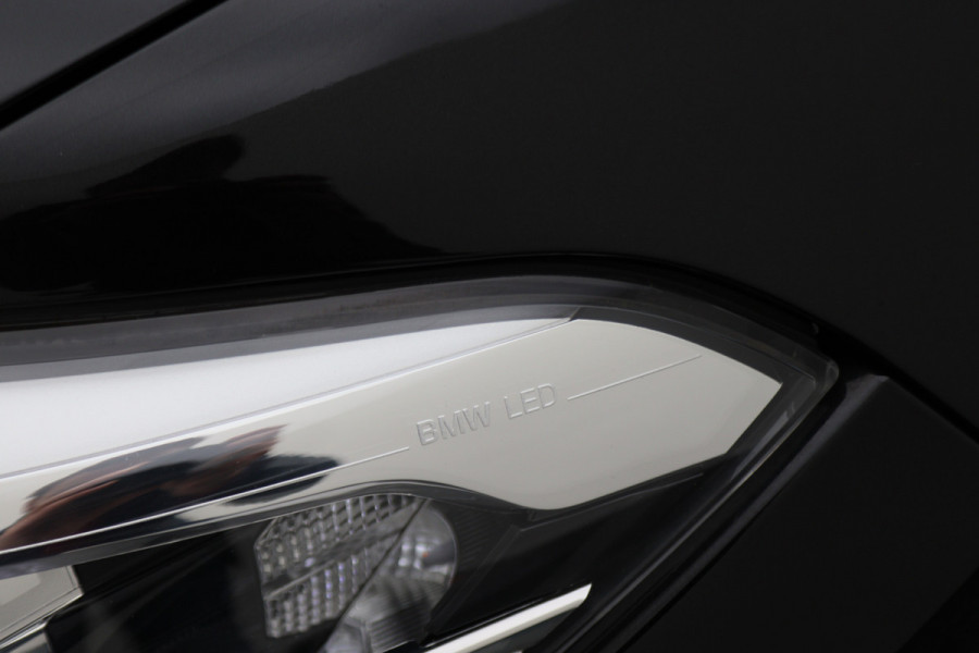 BMW 1-serie 118i Executive M Sport Automaat Schuif-/kanteldak, Camera, Navigatie, Climate, LED, 18"