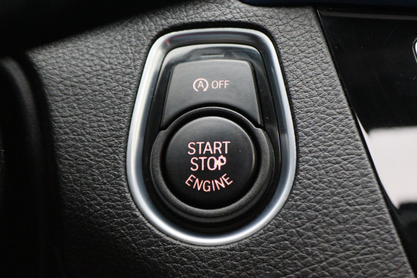 BMW 1-serie 118i Executive M Sport Automaat Schuif-/kanteldak, Camera, Navigatie, Climate, LED, 18"