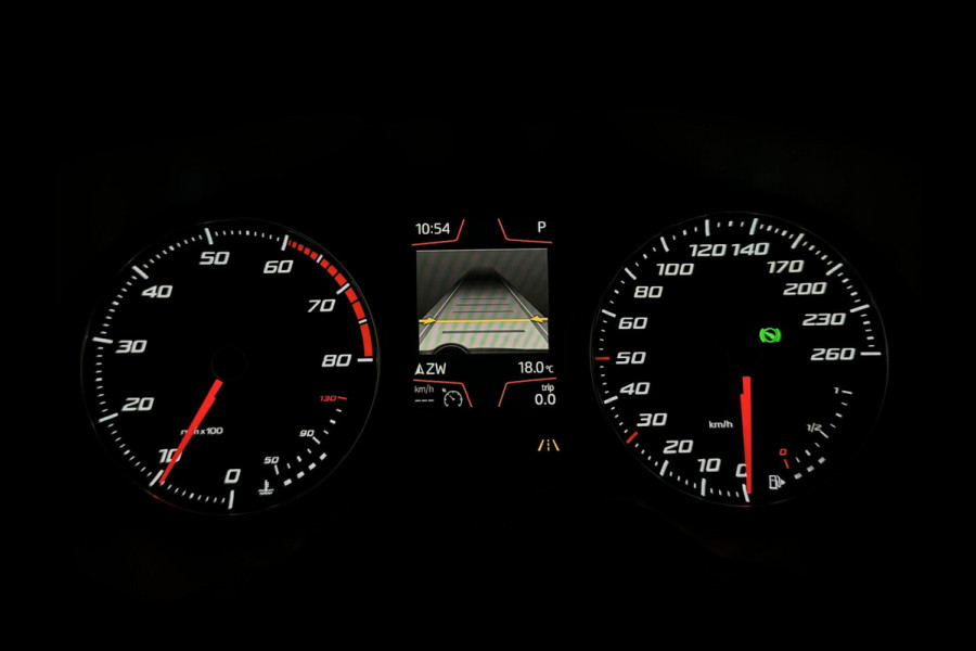Seat Ateca 1.5 TSI Xcellence ACC CarPlay DSG Camera Trekh. Stoelverwar. Seat Ateca 1.5 TSI Xcellence ACC CarPlay DSG Camera Trekh. Stoelverwar.