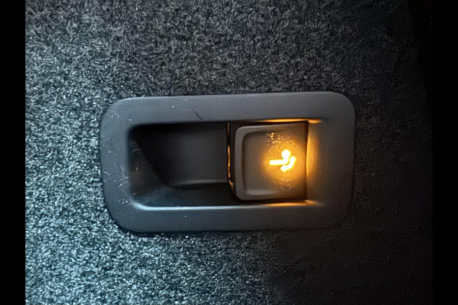 Seat Ateca 1.5 TSI Xcellence ACC CarPlay DSG Camera Trekh. Stoelverwar. Seat Ateca 1.5 TSI Xcellence ACC CarPlay DSG Camera Trekh. Stoelverwar.