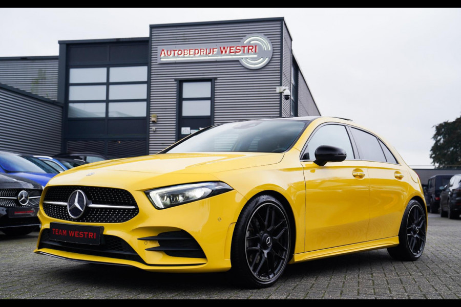 Mercedes-Benz A-Klasse 180 Premium Plus | AMG Pakket | Panorama | Leder/alcantara | Elektrisch verstelbare voorstoelen | LED | CAM