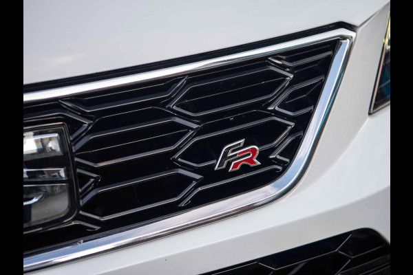 Seat Ateca 1.5 TSI FR | Beats | 360° Camera | Leer | Trekhaak | Keyless Seat Ateca 1.5 TSI FR | Beats | 360° Camera | Leer | Trekhaak | Keyless