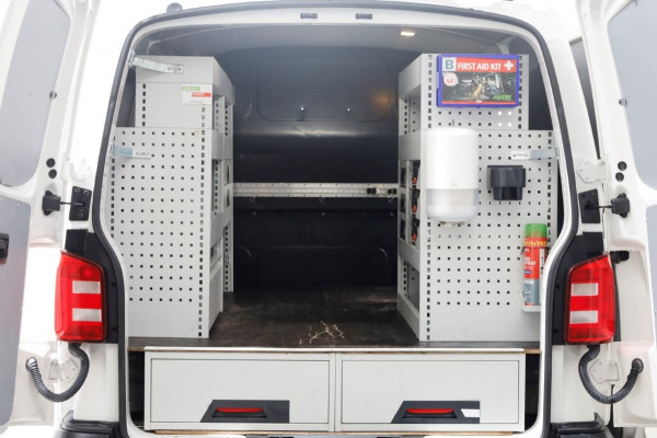 Volkswagen Transporter T6 2.0 TDI 102pk E6 L1H1 Comfortline Airco/Inrichting/Imperiaal 03-2018