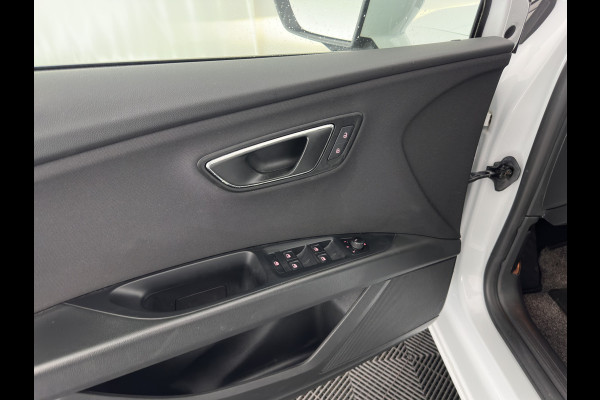 Seat Leon 1.0 EcoTSI Style Connect *FULL-LED | NAVI-FULLMAP | COMFORT-SEATS | CAMERA | ECC | PDC | CRUISE | PRIVACY-GLASS | 16''ALU*
