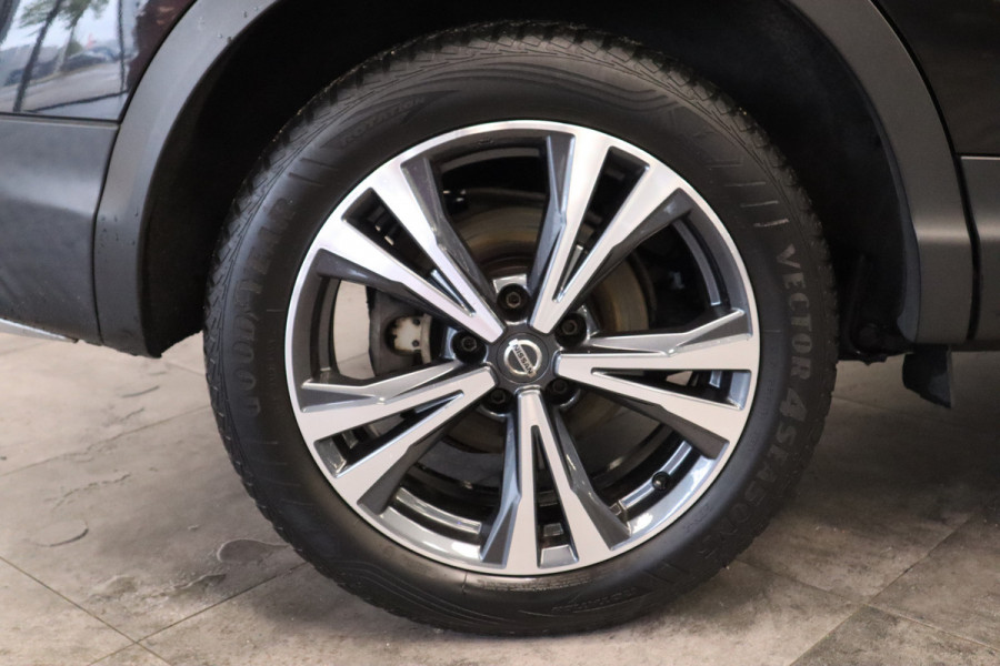 Nissan QASHQAI 1.2 N-Connecta Panoramadak 360 Camera Navi Afn. Trekhaak Nissan QASHQAI 1.2 N-Connecta Panoramadak 360 Camera Navi Afn. Trekhaak