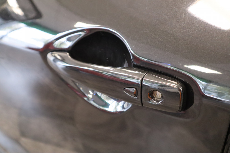 Nissan QASHQAI 1.2 N-Connecta Panoramadak 360 Camera Navi Afn. Trekhaak Nissan QASHQAI 1.2 N-Connecta Panoramadak 360 Camera Navi Afn. Trekhaak