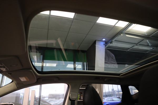 Nissan QASHQAI 1.2 N-Connecta Panoramadak 360 Camera Navi Afn. Trekhaak Nissan QASHQAI 1.2 N-Connecta Panoramadak 360 Camera Navi Afn. Trekhaak