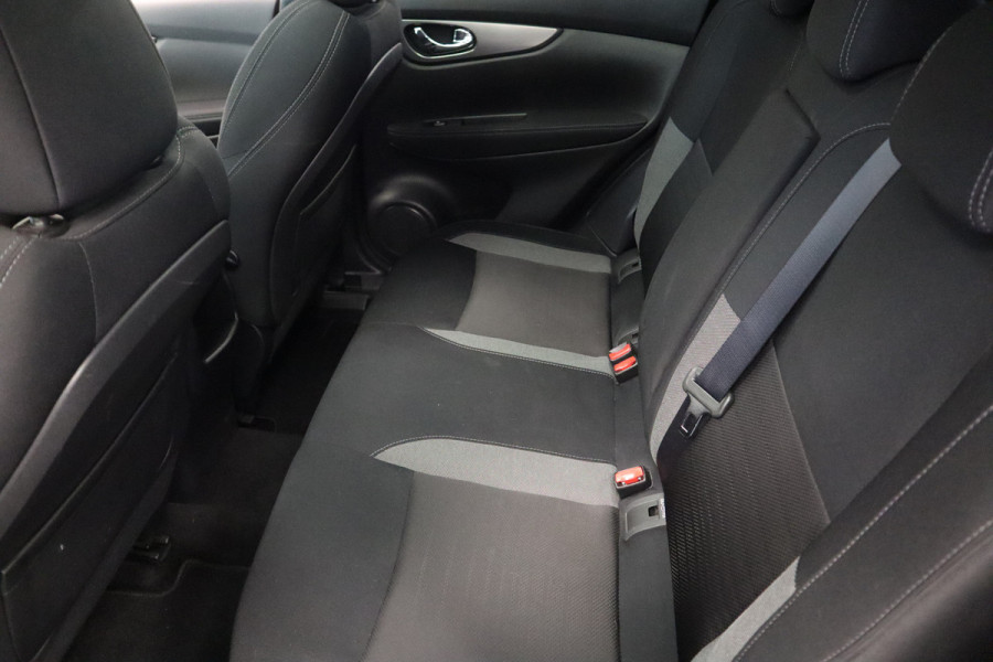 Nissan QASHQAI 1.2 N-Connecta Panoramadak 360 Camera Navi Afn. Trekhaak Nissan QASHQAI 1.2 N-Connecta Panoramadak 360 Camera Navi Afn. Trekhaak