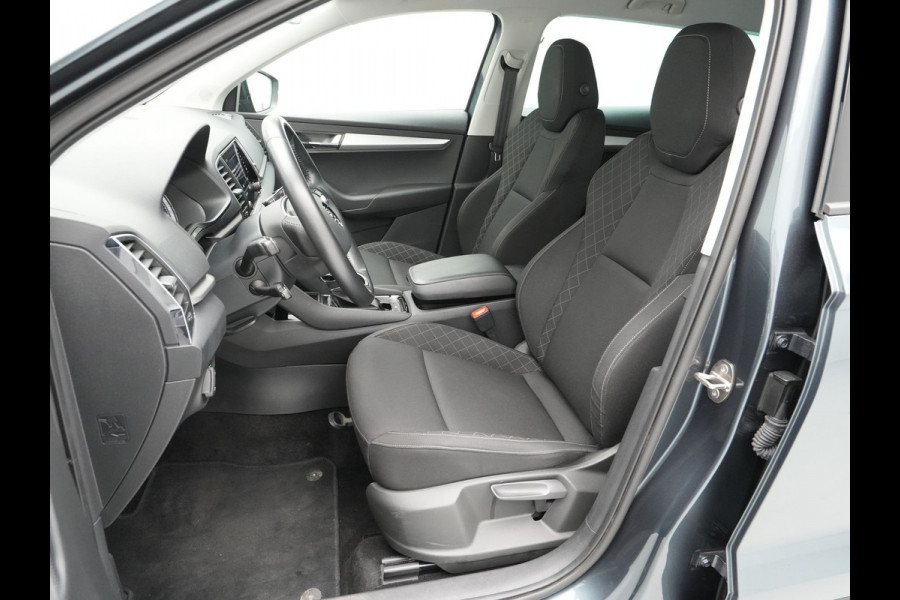 Škoda Karoq 1.5 TSI ACT 150pk DSG Clima Navigatie Camera Keyles Privacy glas PDC 164