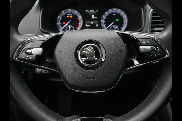 Škoda Karoq 1.5 TSI ACT 150pk DSG Clima Navigatie Camera Keyles Privacy glas PDC 164