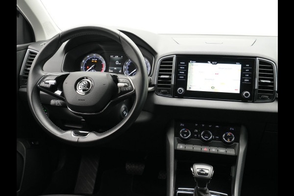 Škoda Karoq 1.5 TSI ACT 150pk DSG Clima Navigatie Camera Keyles Privacy glas PDC 164