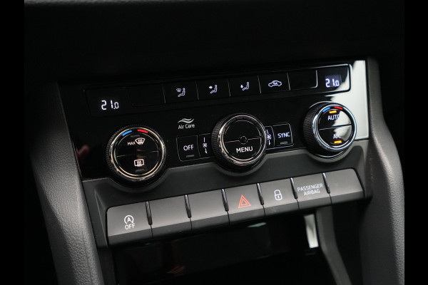 Škoda Karoq 1.5 TSI ACT 150pk DSG Clima Navigatie Camera Keyles Privacy glas PDC 164