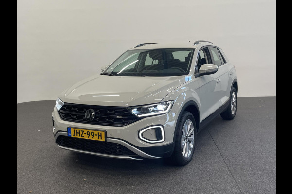 Volkswagen T-Roc 1.5 TSI Style Automaat Climate control Camera Lane assist Dodehoek Assistent LED verlichting Cruise control adaptive Keyless Apple CarPlay/ Android Auto