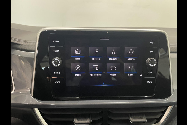 Volkswagen T-Roc 1.5 TSI Style Automaat Climate control Camera Lane assist Dodehoek Assistent LED verlichting Cruise control adaptive Keyless Apple CarPlay/ Android Auto