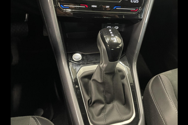 Volkswagen T-Roc 1.5 TSI Style Automaat Climate control Camera Lane assist Dodehoek Assistent LED verlichting Cruise control adaptive Keyless Apple CarPlay/ Android Auto