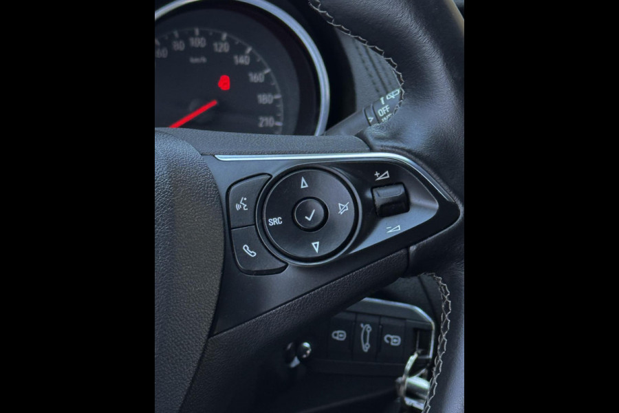 Opel Grandland X 1.2 Turbo Business Elegance - Navigatie I Airco I Sport velgen I Achteruitrij camera I PDC I Dealer onderhouden Opel Grandland X 1.2 Turbo Business Elegance - Navigatie I Airco I Sport velgen I Achteruitrij camera I PDC I Dealer onderhouden