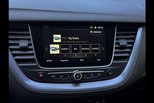 Opel Grandland X 1.2 Turbo Business Elegance - Navigatie I Airco I Sport velgen I Achteruitrij camera I PDC I Dealer onderhouden Opel Grandland X 1.2 Turbo Business Elegance - Navigatie I Airco I Sport velgen I Achteruitrij camera I PDC I Dealer onderhouden