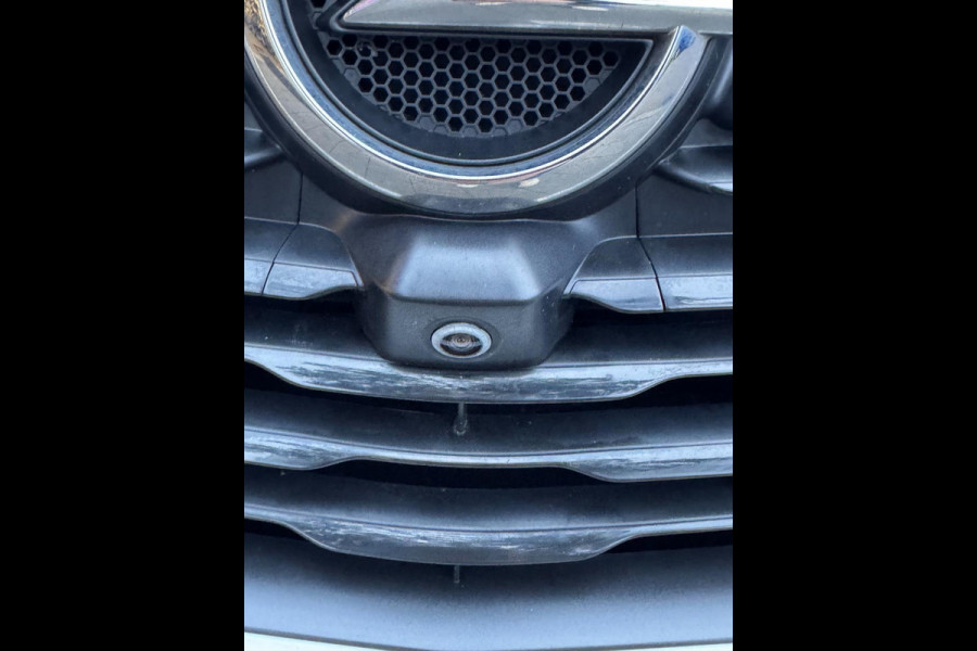Opel Grandland X 1.2 Turbo Business Elegance - Navigatie I Airco I Sport velgen I Achteruitrij camera I PDC I Dealer onderhouden Opel Grandland X 1.2 Turbo Business Elegance - Navigatie I Airco I Sport velgen I Achteruitrij camera I PDC I Dealer onderhouden
