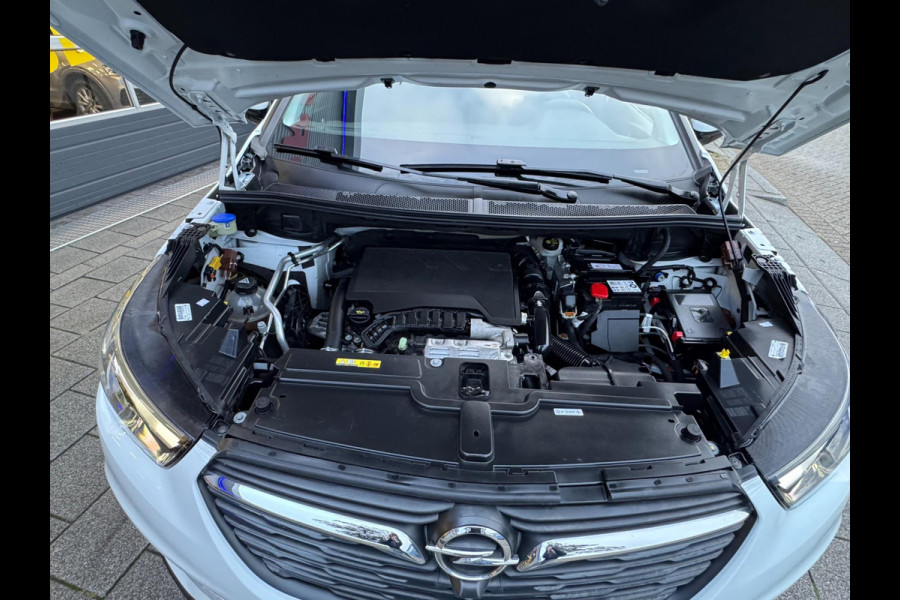 Opel Grandland X 1.2 Turbo Business Elegance - Navigatie I Airco I Sport velgen I Achteruitrij camera I PDC I Dealer onderhouden Opel Grandland X 1.2 Turbo Business Elegance - Navigatie I Airco I Sport velgen I Achteruitrij camera I PDC I Dealer onderhouden