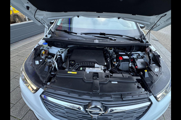 Opel Grandland X 1.2 Turbo Business Elegance - Navigatie I Airco I Sport velgen I Achteruitrij camera I PDC I Dealer onderhouden Opel Grandland X 1.2 Turbo Business Elegance - Navigatie I Airco I Sport velgen I Achteruitrij camera I PDC I Dealer onderhouden