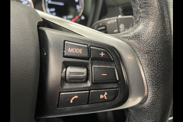 BMW X1 xDrive25e SportLine Aut PHEV Pano dak HiFi system Verwarmbare stoelen Sport stoelen navi Carplay PDC V+A Elektrische achterklep Full Led BMW X1 xDrive25e SportLine Aut PHEV Pano dak HiFi system Verwarmbare stoelen Sport stoelen navi Carplay PDC V+A Elektrische achterklep Full Led