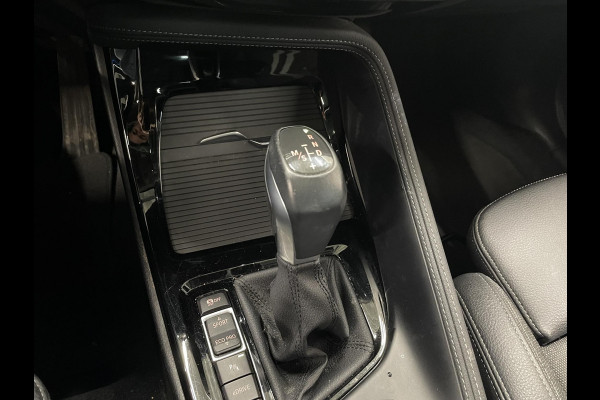 BMW X1 xDrive25e SportLine Aut PHEV Pano dak HiFi system Verwarmbare stoelen Sport stoelen navi Carplay PDC V+A Elektrische achterklep Full Led BMW X1 xDrive25e SportLine Aut PHEV Pano dak HiFi system Verwarmbare stoelen Sport stoelen navi Carplay PDC V+A Elektrische achterklep Full Led