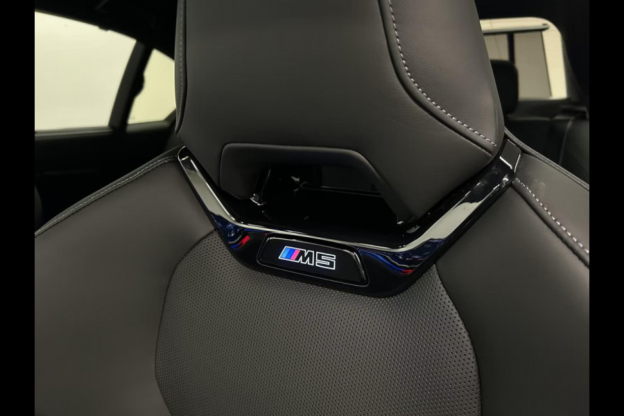 BMW 5 Serie M5 M Carbon|M Drivers Package|M Drive Professional|Driving + Parking Assistant Professional|Alcantara BMW 5 Serie M5 M Carbon|M Drivers Package|M Drive Professional|Driving + Parking Assistant Professional|Alcantara