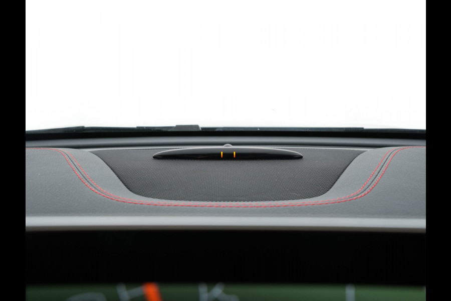 Mercedes-Benz CLA-Klasse AMG 45 4MATIC Ambition Aut. *PANO | AMG-AERO-PACK | RECARO-SPORTSEATS | MICROFIBRE | FULL-LED | MEMORY-PACK | HARMAN/KARDON-SURROUD | KEYLESS | HEATED-SEATS | NAVI-FULLMAP | SHIFT-PADDLES | 19''ALU*