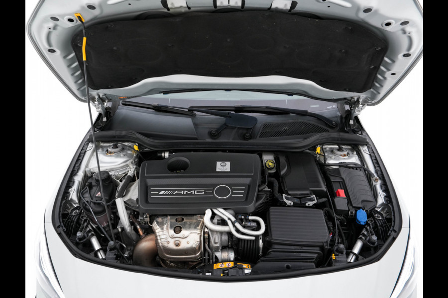 Mercedes-Benz CLA-Klasse AMG 45 4MATIC Ambition Aut. *PANO | AMG-AERO-PACK | RECARO-SPORTSEATS | MICROFIBRE | FULL-LED | MEMORY-PACK | HARMAN/KARDON-SURROUD | KEYLESS | HEATED-SEATS | NAVI-FULLMAP | SHIFT-PADDLES | 19''ALU*