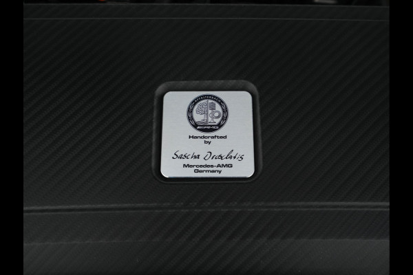 Mercedes-Benz CLA-Klasse AMG 45 4MATIC Ambition Aut. *PANO | AMG-AERO-PACK | RECARO-SPORTSEATS | MICROFIBRE | FULL-LED | MEMORY-PACK | HARMAN/KARDON-SURROUD | KEYLESS | HEATED-SEATS | NAVI-FULLMAP | SHIFT-PADDLES | 19''ALU*