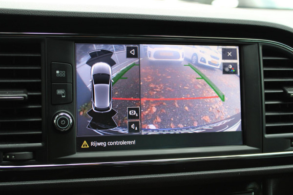 Seat Leon 1.0 TSI FR Ultimate Edition Camera CarPlay Navi Nap Seat Leon 1.0 TSI FR Ultimate Edition Camera CarPlay Navi Nap