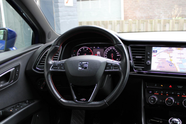 Seat Leon 1.0 TSI FR Ultimate Edition Camera CarPlay Navi Nap Seat Leon 1.0 TSI FR Ultimate Edition Camera CarPlay Navi Nap