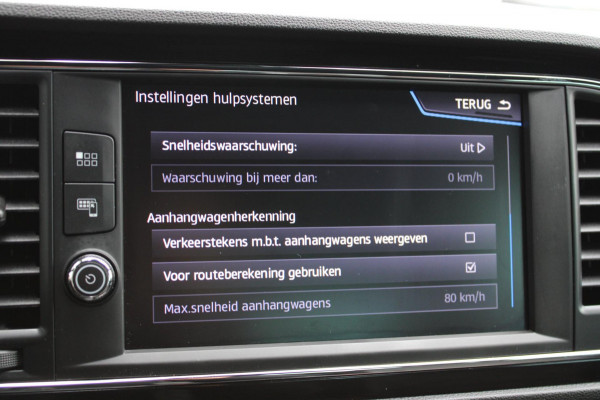 Seat Leon 1.0 TSI FR Ultimate Edition Camera CarPlay Navi Nap Seat Leon 1.0 TSI FR Ultimate Edition Camera CarPlay Navi Nap