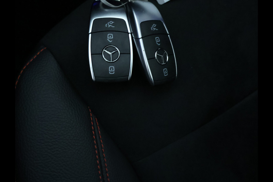Mercedes-Benz GLA 250 e AMG Plug-In Hybride Edition AMG Line | Night Pakket | Distronic | 360° Camera | AC en DC Laden | MultiBeam Koplampen | Stuur en Stoeverwarming. Inclusief 24 maanden Mercedes-Benz Certified garantie voor Europa.