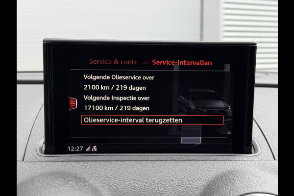 Audi A3 Limousine 35 TFSI CoD Sport S Line Edition | S-Line | Panoramadak | Draadloze telefoonlader