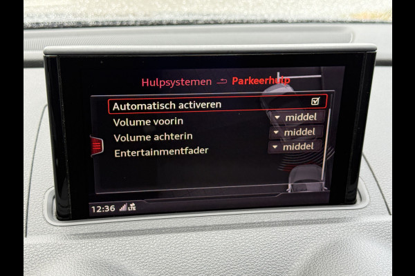 Audi A3 Limousine 35 TFSI CoD Sport S Line Edition | S-Line | Panoramadak | Draadloze telefoonlader