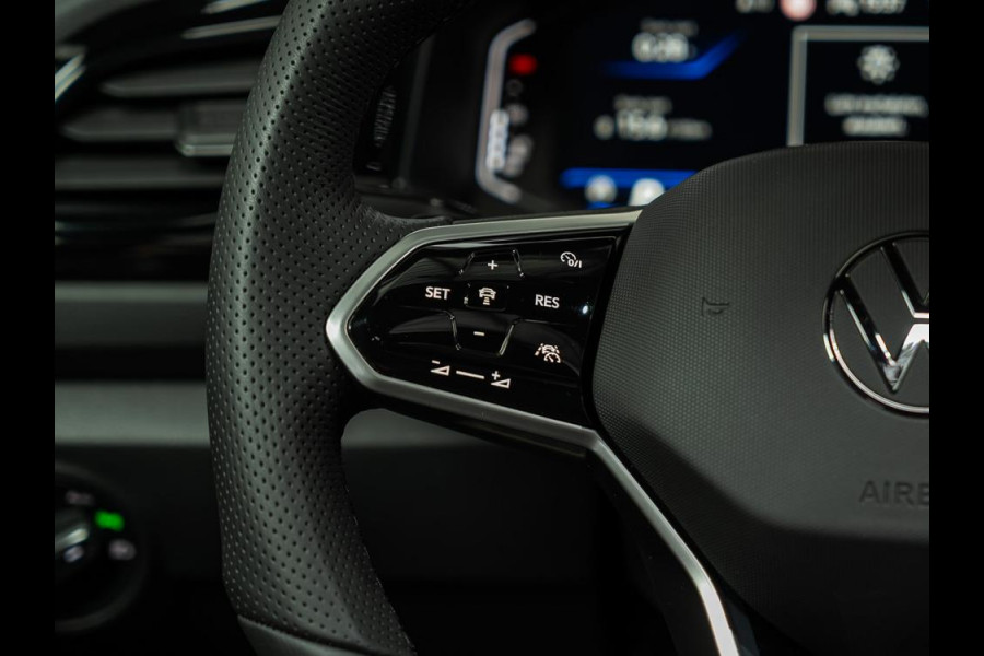 Volkswagen T-Roc 1.5 TSI 3 x R-Line Business+ | Massage | Black Style