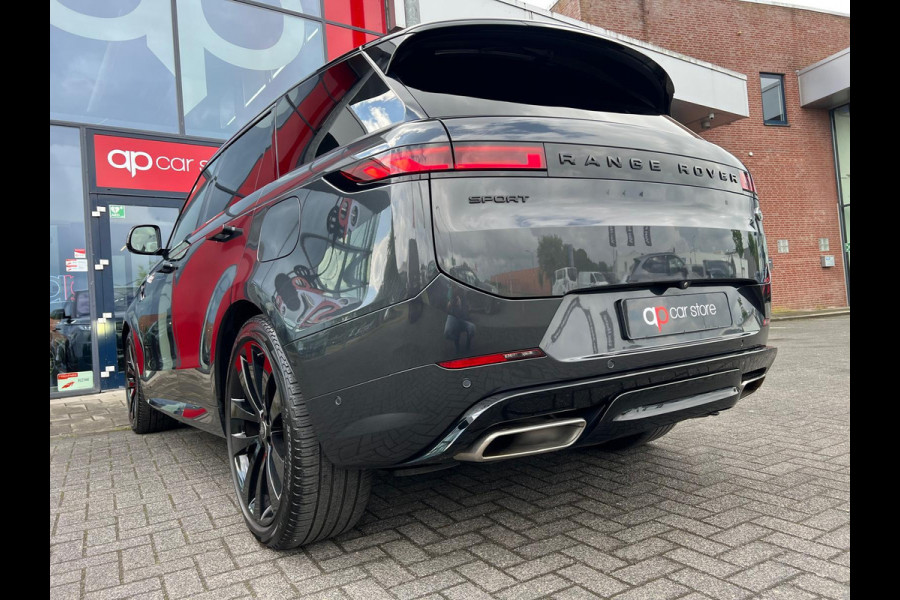 Land Rover Range Rover Sport 3.0 P510e First Edition Land Rover Range Rover Sport 3.0 P510e First Edition