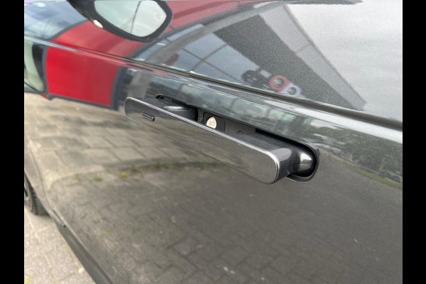 Land Rover Range Rover Sport 3.0 P510e First Edition Land Rover Range Rover Sport 3.0 P510e First Edition