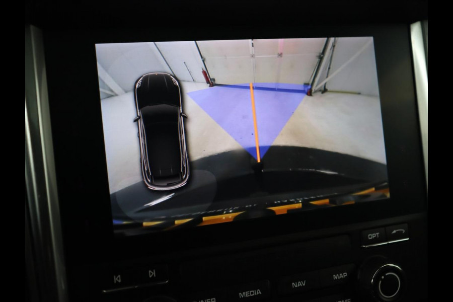 Porsche Macan 2.0 | GTS Pack | Panoramadak | Bose | Carplay | Camera | 18 voudige sportstoelen | Stoelverwarming | Trekhaak | Navigatie | Leder | Memory | DAB+ | 21'' Turbo velgen Porsche Macan 2.0 | GTS Pack | Panoramadak | Bose | Carplay | Camera | 18 voudige sportstoelen | Stoelverwarming | Trekhaak | Navigatie | Leder | Memory | DAB+ | 21'' Turbo velgen