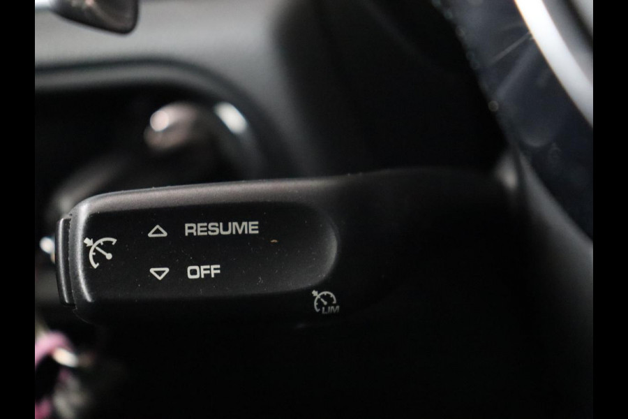 Porsche Macan 2.0 | GTS Pack | Panoramadak | Bose | Carplay | Camera | 18 voudige sportstoelen | Stoelverwarming | Trekhaak | Navigatie | Leder | Memory | DAB+ | 21'' Turbo velgen Porsche Macan 2.0 | GTS Pack | Panoramadak | Bose | Carplay | Camera | 18 voudige sportstoelen | Stoelverwarming | Trekhaak | Navigatie | Leder | Memory | DAB+ | 21'' Turbo velgen