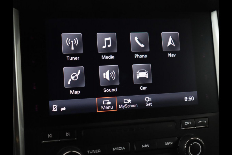 Porsche Macan 2.0 | GTS Pack | Panoramadak | Bose | Carplay | Camera | 18 voudige sportstoelen | Stoelverwarming | Trekhaak | Navigatie | Leder | Memory | DAB+ | 21'' Turbo velgen Porsche Macan 2.0 | GTS Pack | Panoramadak | Bose | Carplay | Camera | 18 voudige sportstoelen | Stoelverwarming | Trekhaak | Navigatie | Leder | Memory | DAB+ | 21'' Turbo velgen