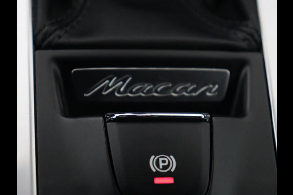 Porsche Macan 2.0 | GTS Pack | Panoramadak | Bose | Carplay | Camera | 18 voudige sportstoelen | Stoelverwarming | Trekhaak | Navigatie | Leder | Memory | DAB+ | 21'' Turbo velgen Porsche Macan 2.0 | GTS Pack | Panoramadak | Bose | Carplay | Camera | 18 voudige sportstoelen | Stoelverwarming | Trekhaak | Navigatie | Leder | Memory | DAB+ | 21'' Turbo velgen