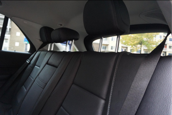 Mercedes-Benz GLE 350 e 4MATIC AMG Line NIGHT pakket | Trekhaak | Mercedes onderhouden | Adaptieve cruise + Lane departure | Sfeerverlichting | Mercedes-Benz GLE 350 e 4MATIC AMG Line NIGHT pakket | Trekhaak | Mercedes onderhouden | Adaptieve cruise + Lane departure | Sfeerverlichting |