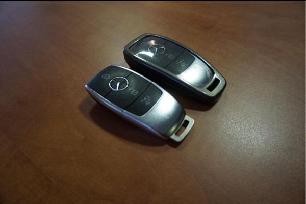 Mercedes-Benz GLE 350 e 4MATIC AMG Line NIGHT pakket | Trekhaak | Mercedes onderhouden | Adaptieve cruise + Lane departure | Sfeerverlichting | Mercedes-Benz GLE 350 e 4MATIC AMG Line NIGHT pakket | Trekhaak | Mercedes onderhouden | Adaptieve cruise + Lane departure | Sfeerverlichting |