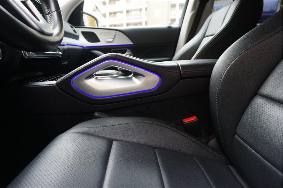 Mercedes-Benz GLE 350 e 4MATIC AMG Line NIGHT pakket | Trekhaak | Mercedes onderhouden | Adaptieve cruise + Lane departure | Sfeerverlichting | Mercedes-Benz GLE 350 e 4MATIC AMG Line NIGHT pakket | Trekhaak | Mercedes onderhouden | Adaptieve cruise + Lane departure | Sfeerverlichting |