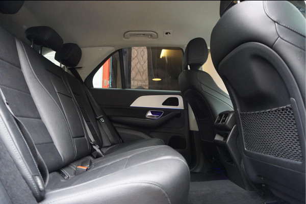 Mercedes-Benz GLE 350 e 4MATIC AMG Line NIGHT pakket | Trekhaak | Mercedes onderhouden | Adaptieve cruise + Lane departure | Sfeerverlichting | Mercedes-Benz GLE 350 e 4MATIC AMG Line NIGHT pakket | Trekhaak | Mercedes onderhouden | Adaptieve cruise + Lane departure | Sfeerverlichting |