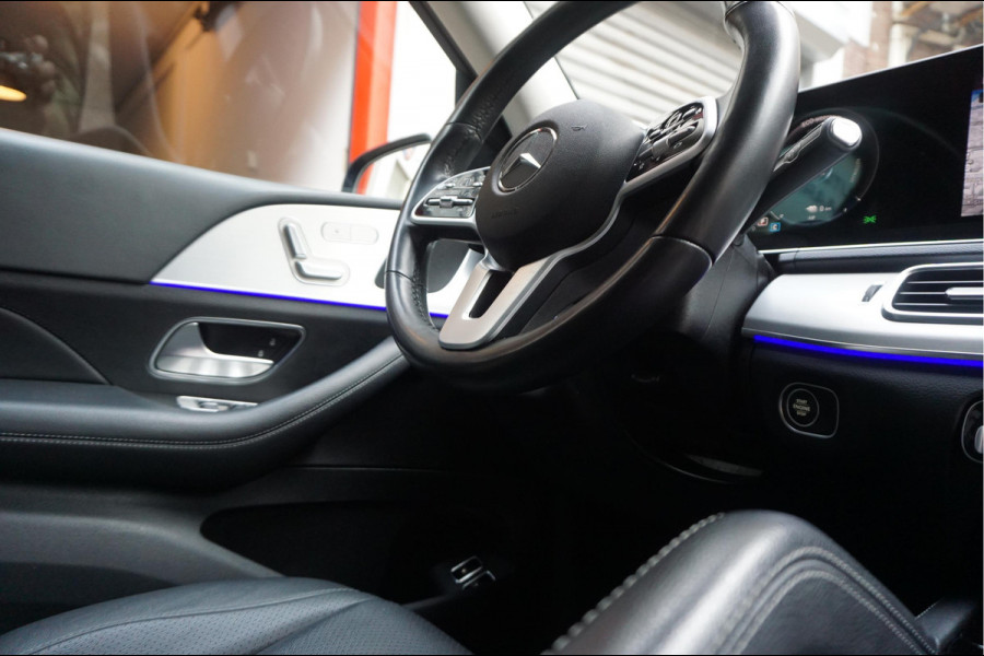 Mercedes-Benz GLE 350 e 4MATIC AMG Line NIGHT pakket | Trekhaak | Mercedes onderhouden | Adaptieve cruise + Lane departure | Sfeerverlichting | Mercedes-Benz GLE 350 e 4MATIC AMG Line NIGHT pakket | Trekhaak | Mercedes onderhouden | Adaptieve cruise + Lane departure | Sfeerverlichting |