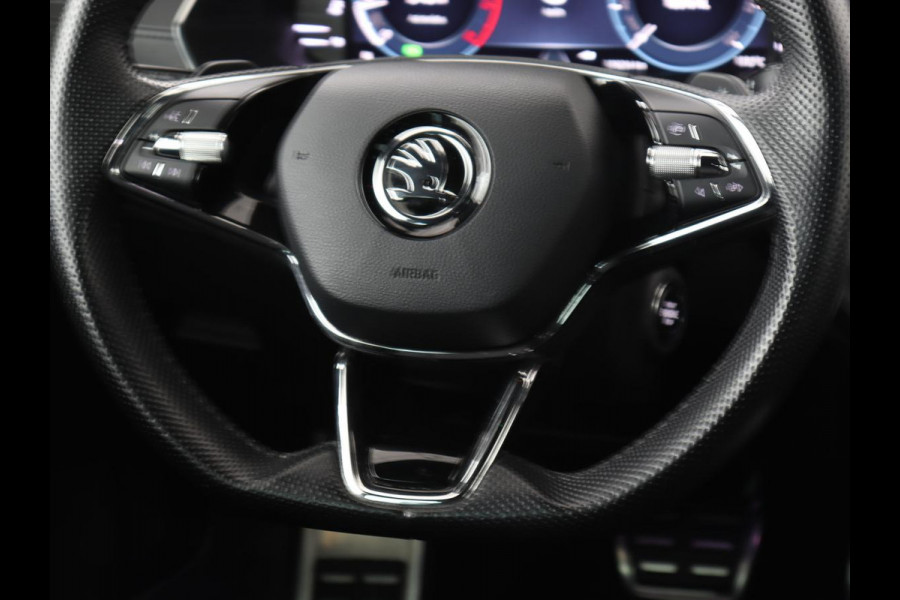 Škoda Octavia 1.0 e-TSI Sport | Carplay | Sfeerverlichting | Sportstoelen | Navigatie | Parkeerhulp | Climate control | Cruise control Škoda Octavia 1.0 e-TSI Sport | Carplay | Sfeerverlichting | Sportstoelen | Navigatie | Parkeerhulp | Climate control | Cruise control